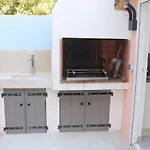 La Maison Du Theatre * 滨海萨纳里
